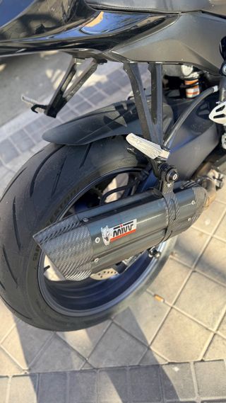 Suzuki GSX-R600 2014 Negra