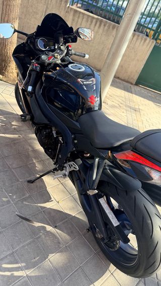 Suzuki GSX-R600 2014 Negra