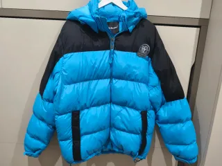 Plumífero chico azul y negro