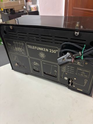 Radio antigua de valvulas Telefunken T340W
