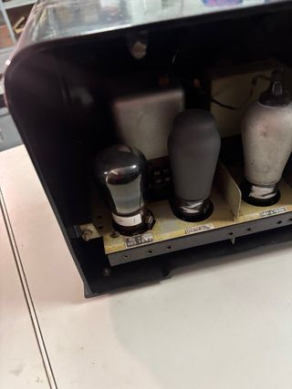 Radio antigua de valvulas Telefunken T340W