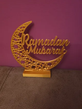 Adorno Luna Creciente Ramadan Mubarak