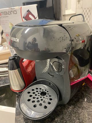 Cafetera Bosch Tassimo y Batidora
