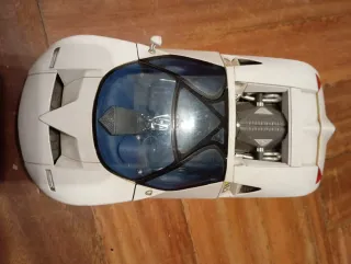 Maqueta Ford GT90 blanco.