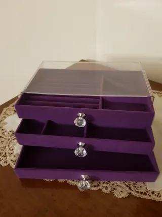 Portagioie viola con cristalli