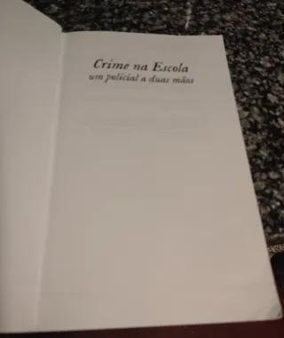 Livro Juvenis de Aventuras Usado