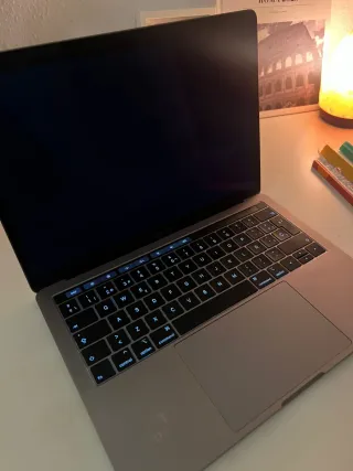 Macbook Pro 13 2019 Gris Espacial