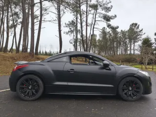 Peugeot RCZ