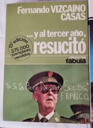 Lote de 5 libros antiguos sobre Franco.