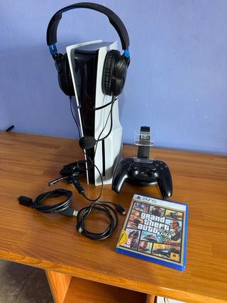 Playstation 5 Slim con Accesorios