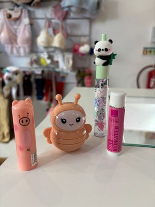 4 Bálsamos Labiais Avon Color Trend