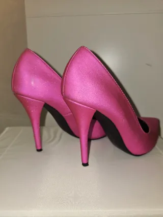Zapatos tacón Zara rosa talla 39 sin estrenar