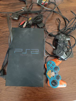 Consola PS2 Sony + 2 Mandos
