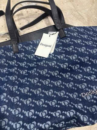 Bolso Desigual azul y gris con estampado
