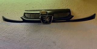 Calandra Peugeot 206 Negra