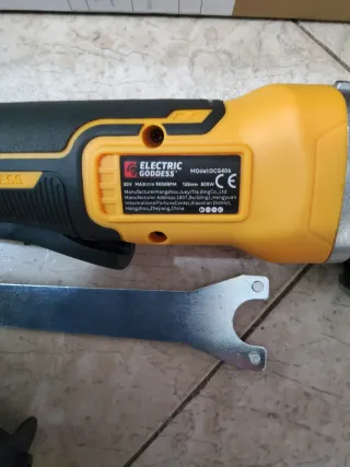 Amoladora Angular Inalámbrica 125mm , radial