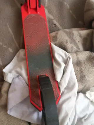 Patinete Oxelo MID9 Rojo con Freno