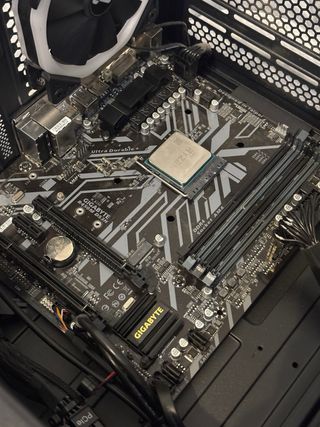 Ryzen 5 2600 + Disipador Cooler Master