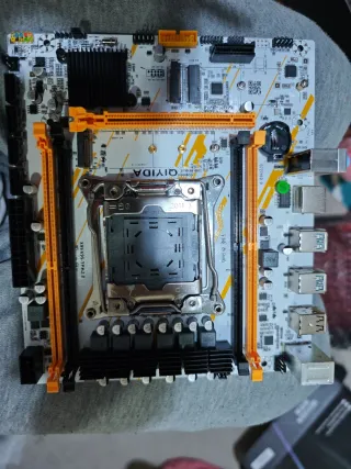 Gigabyte RTX 3090 Tarjeta Gráfica