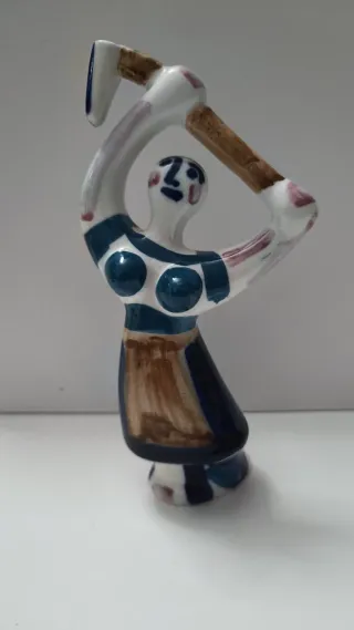 Figura Sargadelos Mujer Trabajando