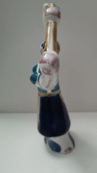 Figura Sargadelos Mujer Trabajando