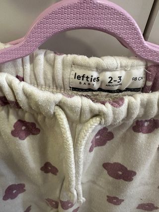 Conjunto chandal flores niña