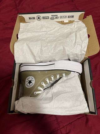 Zapatillas Converse originales.