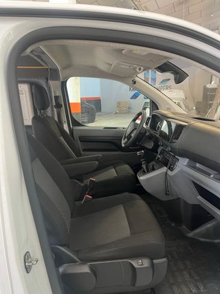 Opel Vivaro 2022