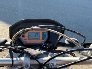 KTM 640 PRESTIGE SUPERMOTARD NEGRA