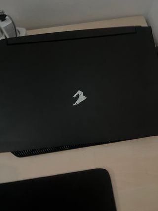 PORTÁTIL GAMING RTX 3070 / 32GB RAM / 240HZ