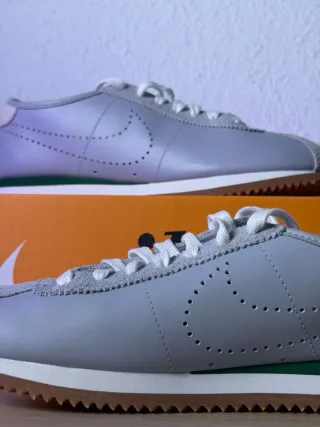 NUEVAS Nike Cortez LT T42