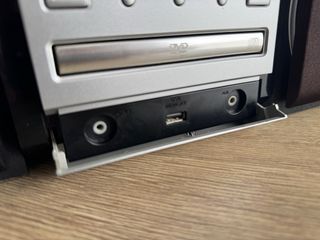 Microcadena JVC DVD USB CD CA-UXG68