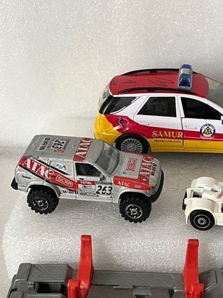 Lote 8 coches de juguete variados