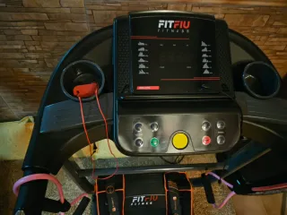 Equipo de Fitness: Cinta de Correr y Plataforma Vi