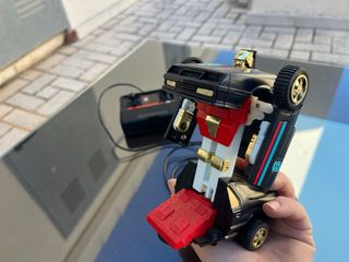 Coche radiocontrol transformable años 80