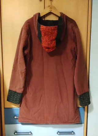 Abrigo/chaquetón largo con capucha patchwork