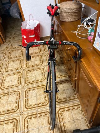 Bicicleta carretera Specialized antes contrarreloj