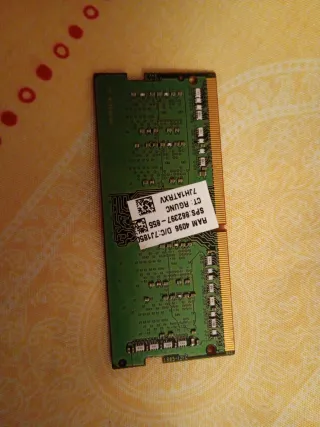 Memoria RAM SK hynix 4GB DDR4 Portátil