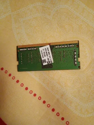 Memoria RAM SK hynix 4GB DDR4 Portátil