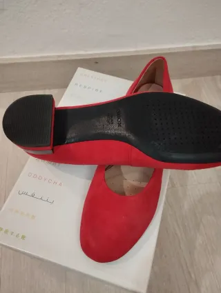 Zapatos Geox rojos talla 39