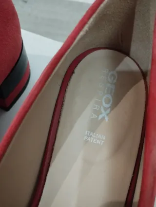 Zapatos Geox rojos talla 39