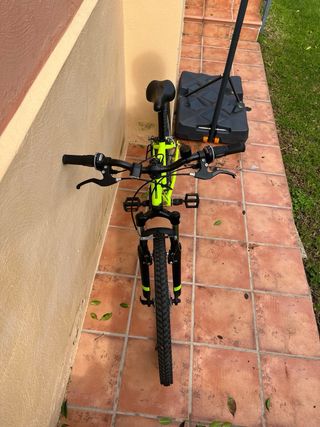 Bicicleta Rockrider niño verde