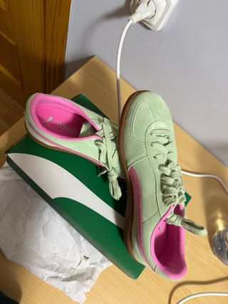Zapatillas Puma Palermo Verde y Rosa. NUEVAS