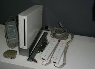 Consola Nintendo Wii Blanca + 2 Mandos