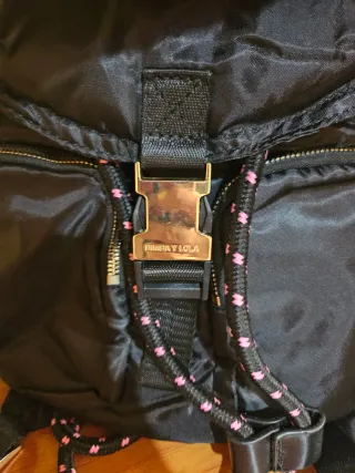 Mochila BIMBA Y LOLA negra con detalles rosa