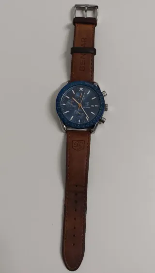 Reloj Benyar cronógrafo esfera azul y correa cuero