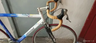 Bicicleta de carretera Unlimited