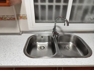 Muebles de cocina madera y cristal