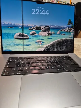 MacBook Pro M2 Max 32GB 1TB 56 ciclos