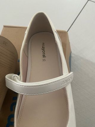 Scarpe Mayoral bianche con fiori taglia 35